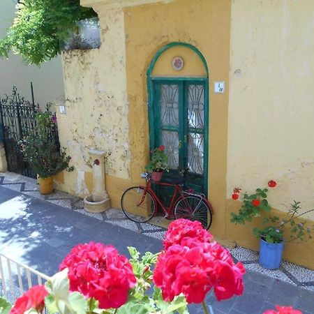 Maison Masse - Holiday Home With Private Courtyard (Adults Only) Родос Экстерьер фото